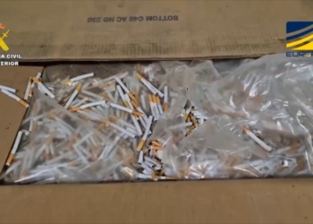 Desmantellen una organització criminal que falsificava tabac en una nau de Granollers