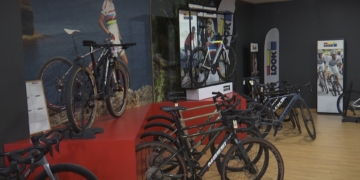La marca granollerina Massi fabrica bicicletes de competició personalitzades