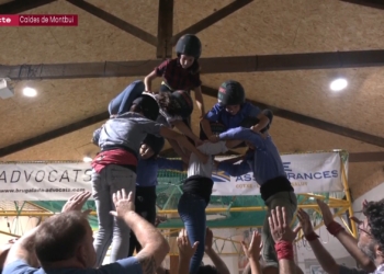Els castellers de Caldes de Montbui es preparen pel concurs de Torredembarra