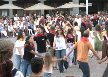 El Ball de l’Espolsada posa el punt final a la Festa Major de les Franqueses