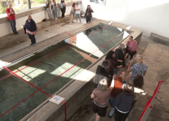 Caldes participa en l’acció artística comunitària “Converses de safareig”