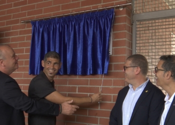 El camp de futbol de Canovelles porta el nom d’Antonio Hidalgo